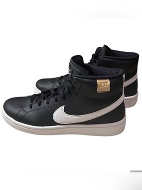 Nike Court Royale Mid Sneakers